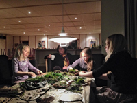 Skovtur og juledekorationer